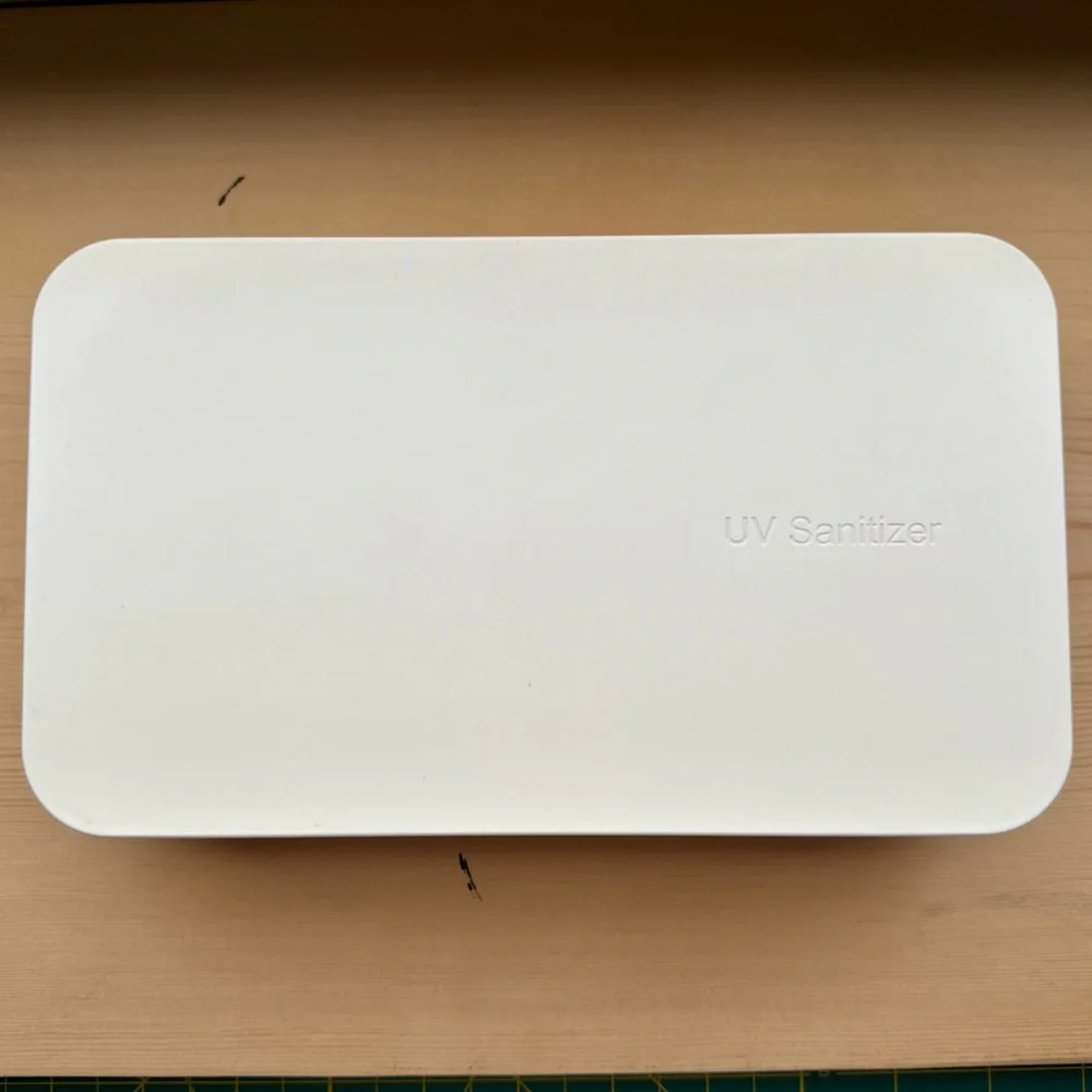 Samsung GP-TOU020 UV Sanitizer with Wireless Charging | Used